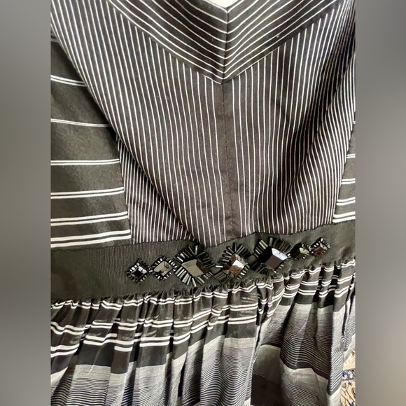 Silk BCBG Strapless Dress - Picture 7 of 7